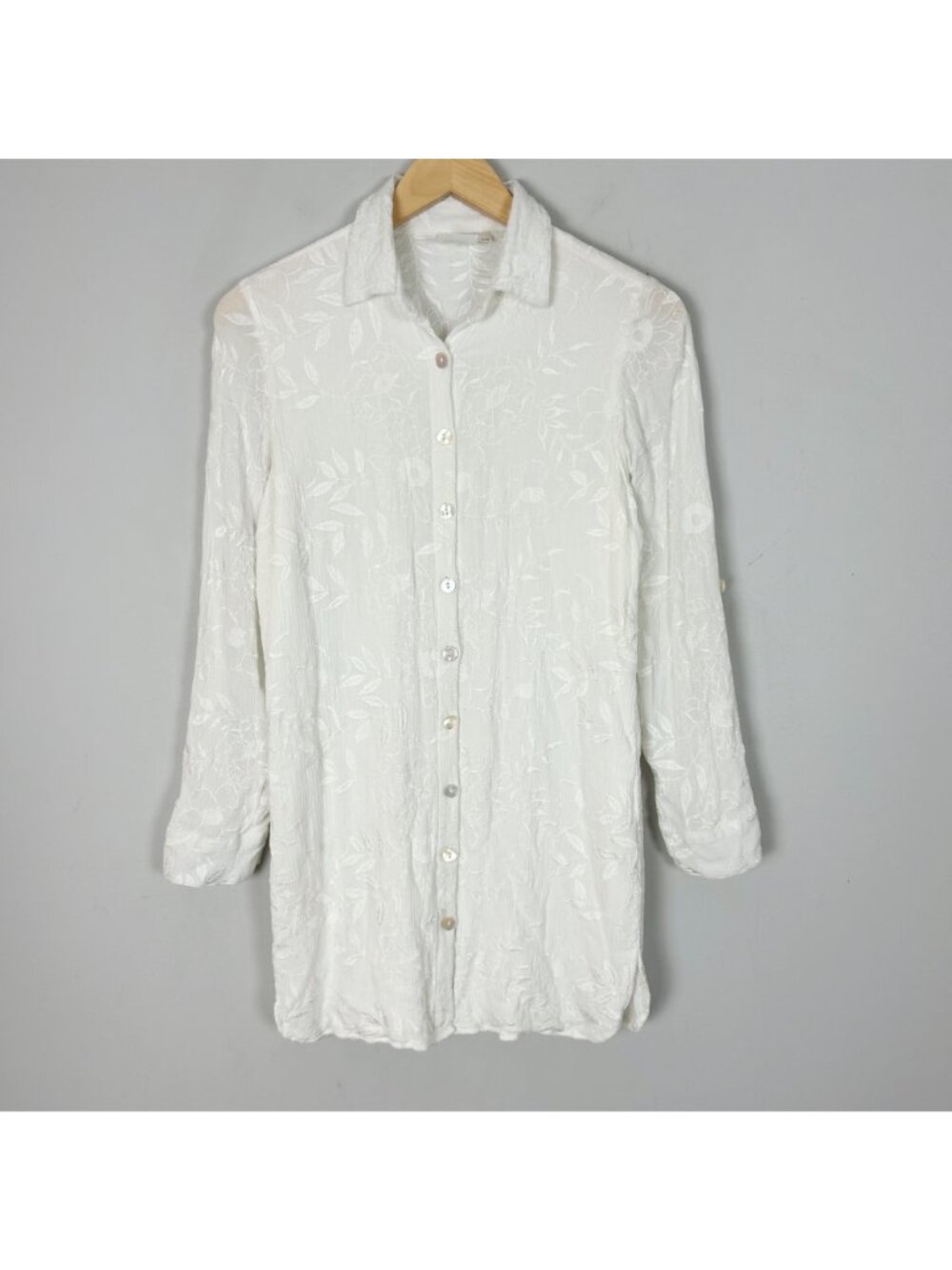Plum Pretty Sugar Ivory Embroidered Tunic Shirt Floral Boho Size XS/Small - Picture 2 of 4